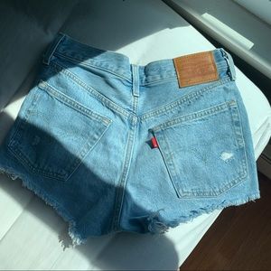 levis denim distressed ripped shorts